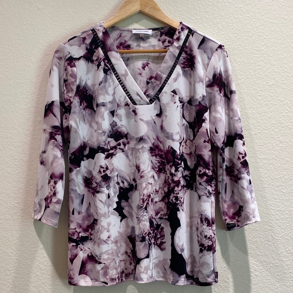 Calvin Klein Plum and White Floral V-Neck Long Sleeve Top